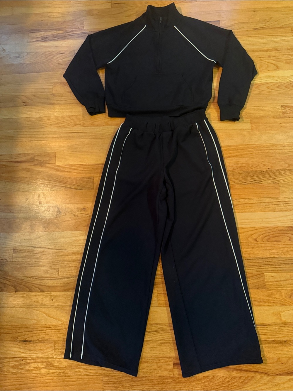 Aerie Black Quarter Zip Top and Wide-Leg Track Pants with White Piping Set